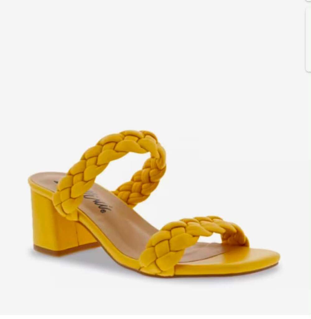 New Ladies Bellini Yellow Fuss Sandal - size 7.5
